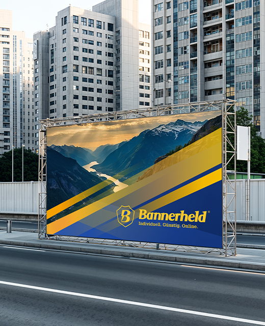 Blockout Banner im Rahmen an der Straße